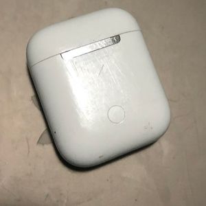 Air pods CHARGING CASE
